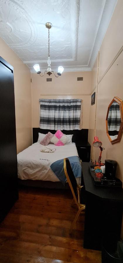 My House Guest House Pretoria-Noord エクステリア 写真