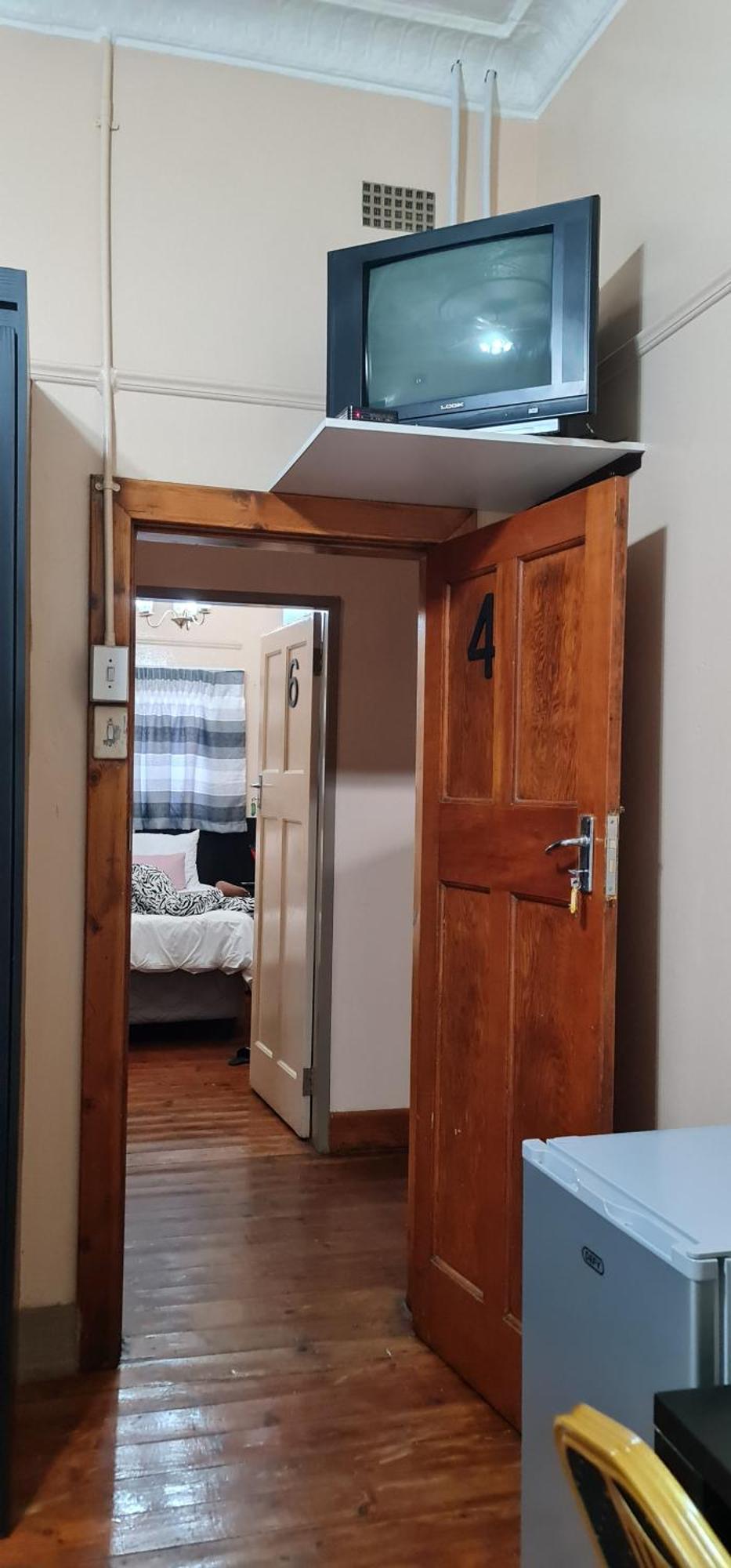 My House Guest House Pretoria-Noord エクステリア 写真